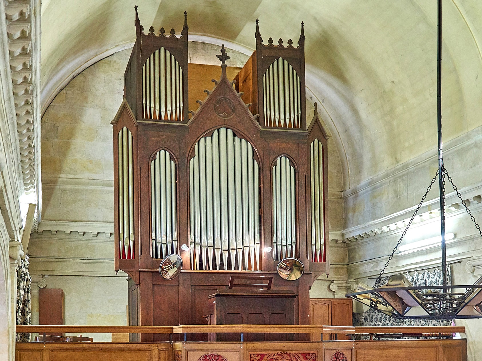 Église Saint-Vincent de La Chartre-sur-le-Loir